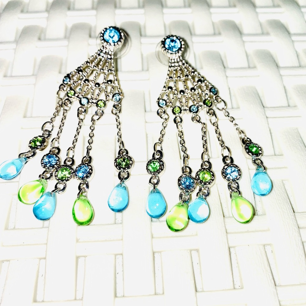 Vintage Chandelier Drop Earrings - Picture 8 of 10